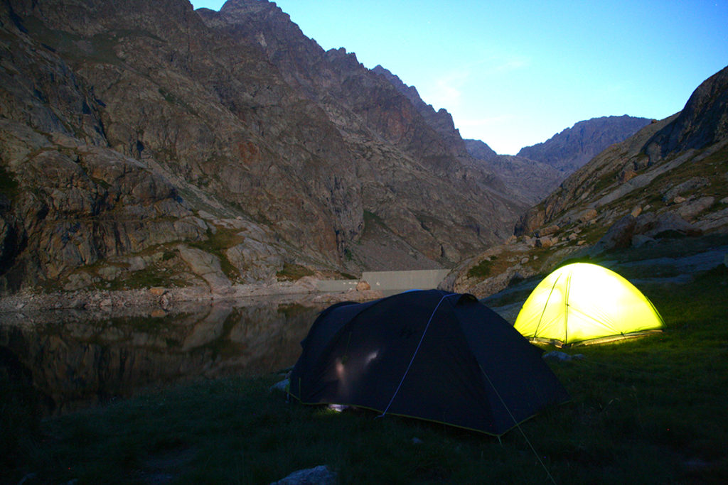 Lac du Basto - lieu de Bivouac Privilégié dans la vallée des Merveilles